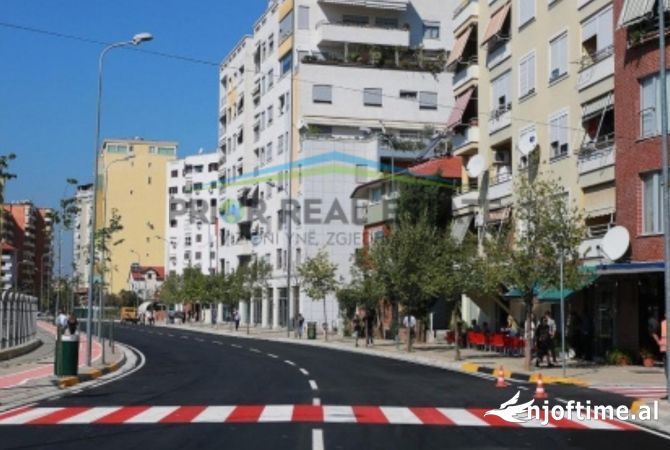 Shtepi ne shitje 1+1 ne Tirane - 165,000 Euro