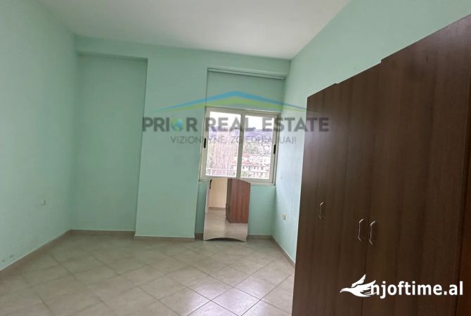 Shtepi ne shitje 1+1 ne Tirane - 80,000 Euro