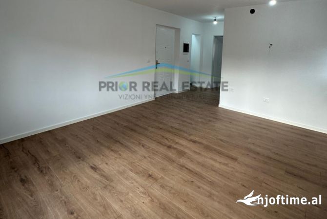 Shtepi ne shitje 1+1 ne Tirane - 75,000 Euro