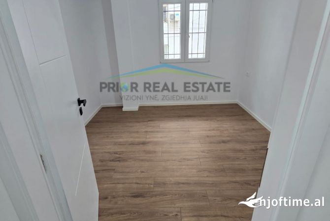 Shtepi ne shitje 2+1 ne Tirane - 120,000 Euro