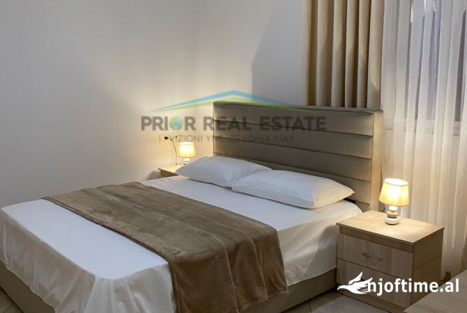 Shtepi me qera 1+1 ne Tirane - 40,000 Leke
