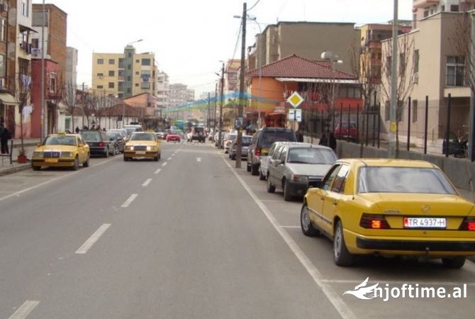 Shtepi ne shitje 2+1 ne Tirane - 140,000 Euro