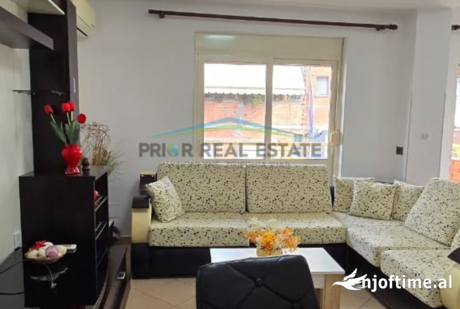 Shtepi me qera 1+1 ne Tirane - 500 Euro
