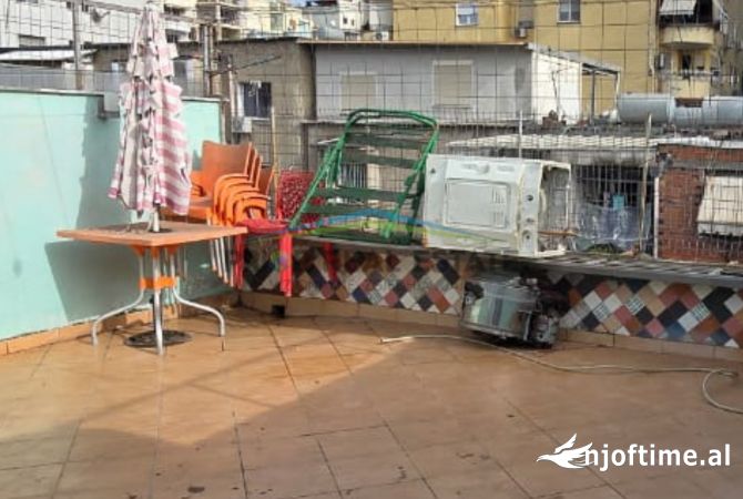 Shtepi me qera Apartament ne Tirane, 1+1, Mobilimi E mobiluar, Pagesa 500  Euro.