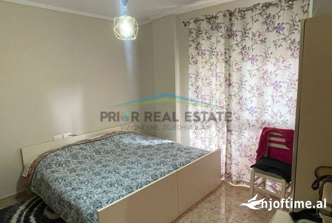 Shtepi me qera 2+1 ne Tirane - 600 Euro