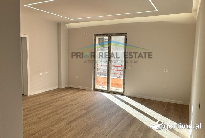 Shtepi ne shitje 1+1 ne Tirane - 125,000 Euro