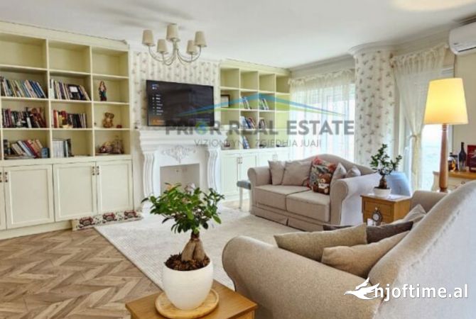 Shtepi me qera 2+1 ne Tirane - 1,000 Euro