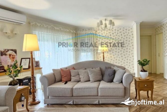 Shtepi me qera 2+1 ne Tirane - 1,000 Euro