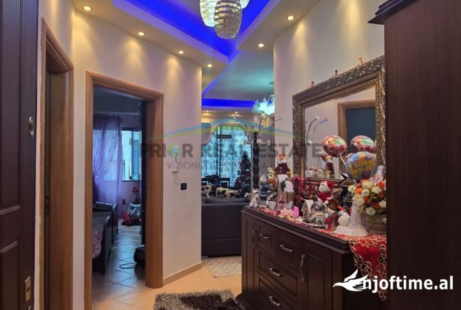 Shtepi me qera Apartament ne Tirane, 2+1, Mobilimi E mobiluar, Pagesa 500  Euro.