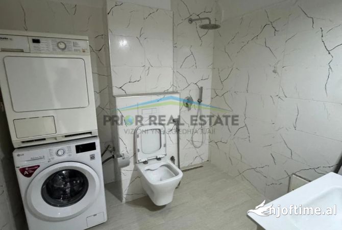 Shtepi me qera Apartament ne Tirane, Garsoniere, Mobilimi E mobiluar, Pagesa 450  Euro.