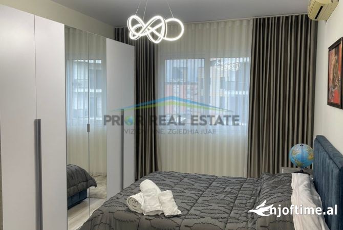 Shtepi me qera Apartament ne Tirane, 1+1, Mobilimi E mobiluar, Pagesa 900  Euro.