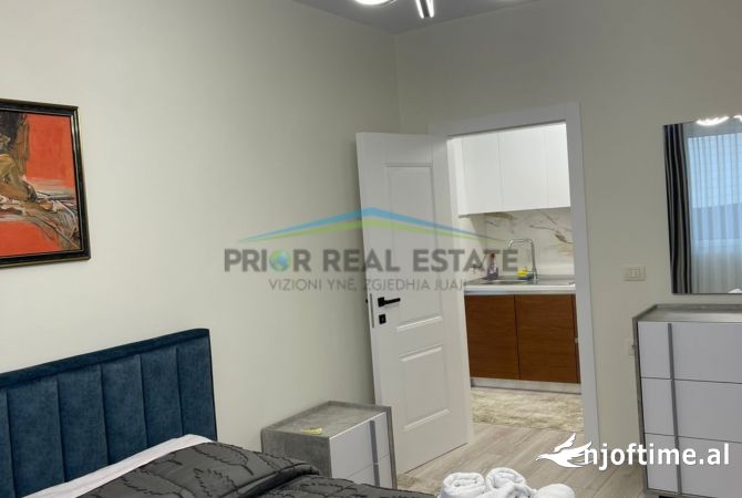 Shtepi me qera Apartament ne Tirane, 1+1, Mobilimi E mobiluar, Pagesa 900  Euro.