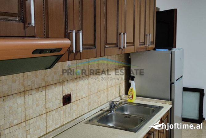 Shtepi ne shitje 1+1 ne Tirane - 122,000 Euro