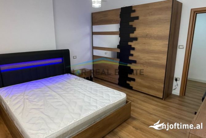 Shtepi me qera 2+1 ne Tirane - 700 Euro