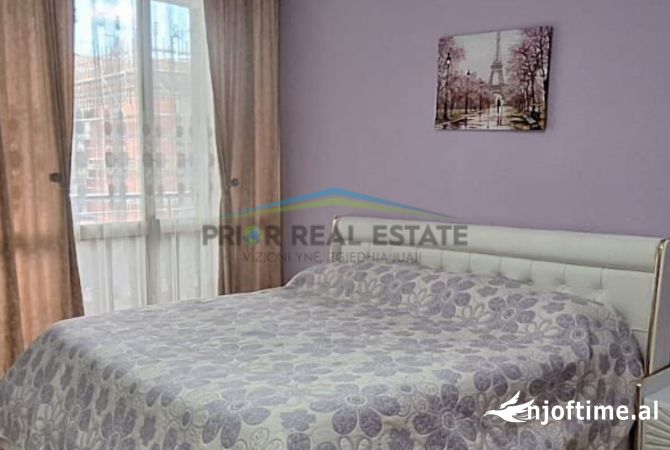 Shtepi me qera Apartament ne Tirane, 2+1, Mobilimi E mobiluar, Pagesa 750  Euro.