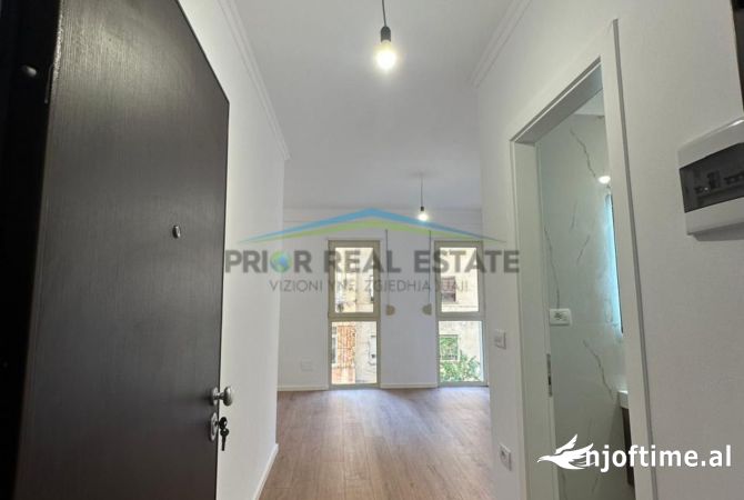 Shtepi ne shitje 1+1 ne Tirane - 120,000 Euro
