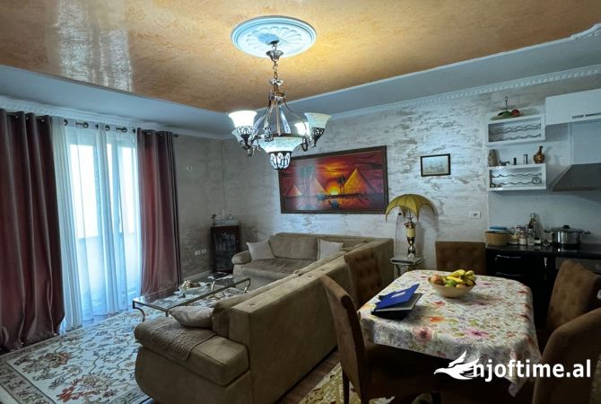 Shtepi ne shitje 2+1 ne Tirane - 125,000 Euro