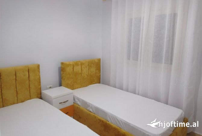 Shtepi me qera 2+1 ne Tirane - 500 Euro