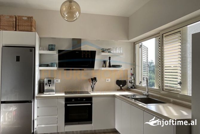 Shtepi ne shitje 2+1 ne Tirane - 110,000 Euro