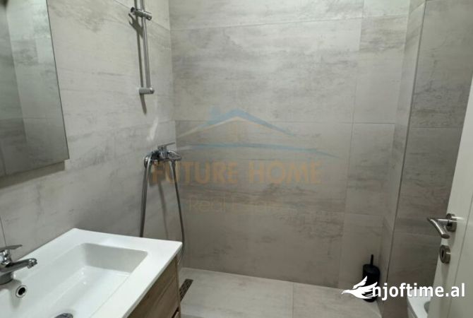 Shtepi ne shitje Apartament ne Tirane, 2+1, Mobilimi E mobiluar, Pagesa 207,000  Euro.