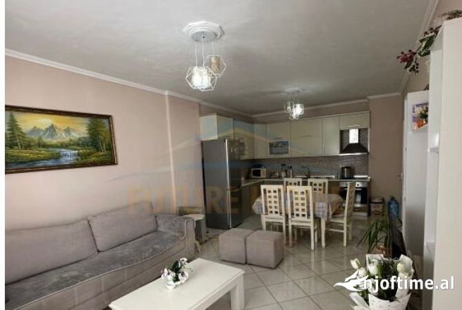 Shtepi ne shitje 2+1 ne Tirane - 138,000 Euro