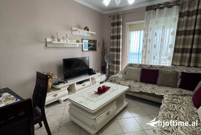 Shtepi me qera 1+1 ne Tirane - 350 Euro
