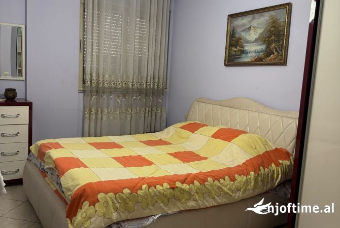 Shtepi me qera 1+1 ne Tirane - 350 Euro