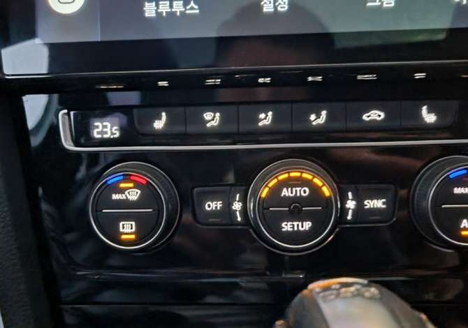 Makina ne shitje ne Tirane, Volkswagen, 2014 Diesel,Kambio Automatik Pagesa 13,500  Euro.