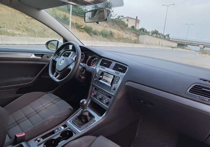 Jepet Me Qera Makina Volkswagen Golf 7 Duke filluar nga 35 Euro dita 