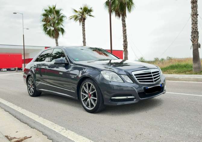 Makina ne shitje  ne Lushnje - 10,500 Euro