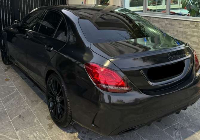 Cars for sale in Durres, Mercedes-Benz, 2018 Diesel,Kambio Automatik Payment 36,000  Euro.