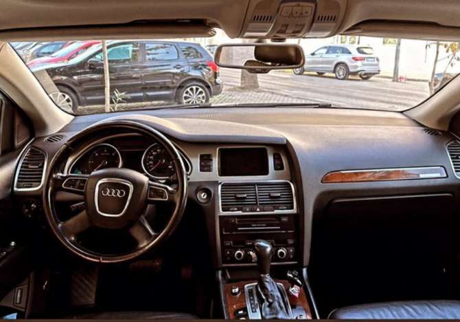 Makina ne shitje ne Durres, Audi, 2010 Diesel,Kambio Automatik Pagesa 15,500  Euro.