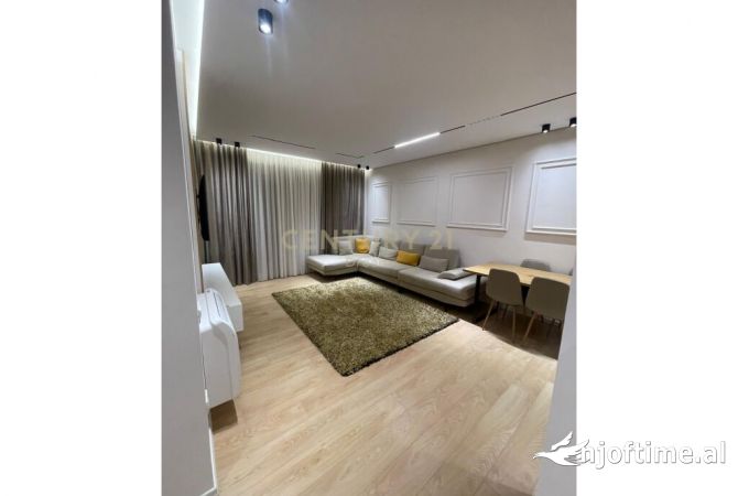 Shtepi me qera 2+1 ne Tirane - 1,100 Euro