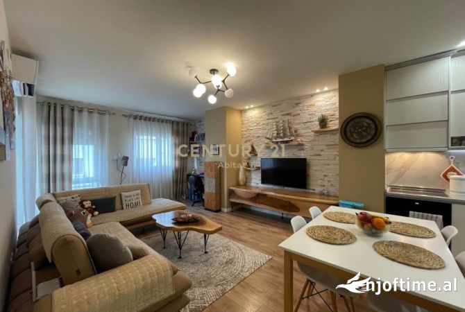 Shtepi ne shitje 2+1 ne Tirane - 225,000 Euro