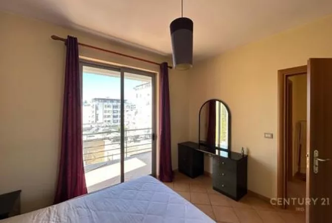 Shtepi me qera Apartament ne Tirane, 1+1, Mobilimi E mobiluar, Pagesa 500  Euro.