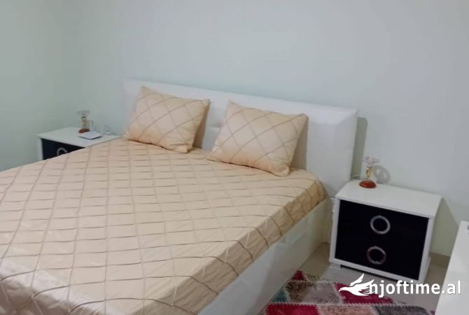 Shtepi me qera 1+1 ne Tirane - 500 Euro