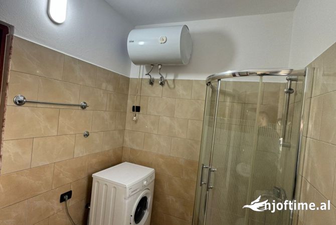 Shtepi me qera Apartament ne Tirane, 1+1, Mobilimi E mobiluar, Pagesa 450  Euro.