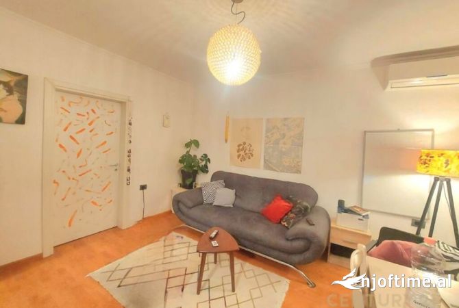 Shtepi me qera 1+1 ne Tirane - 500 Euro