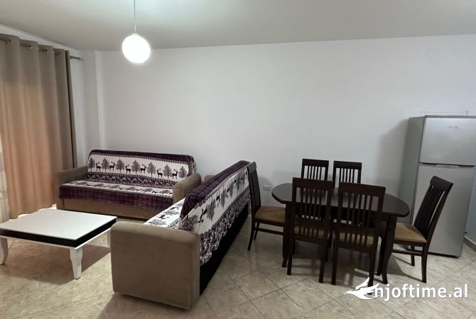 Shtepi me qera 2+1 ne Tirane - 500 Euro