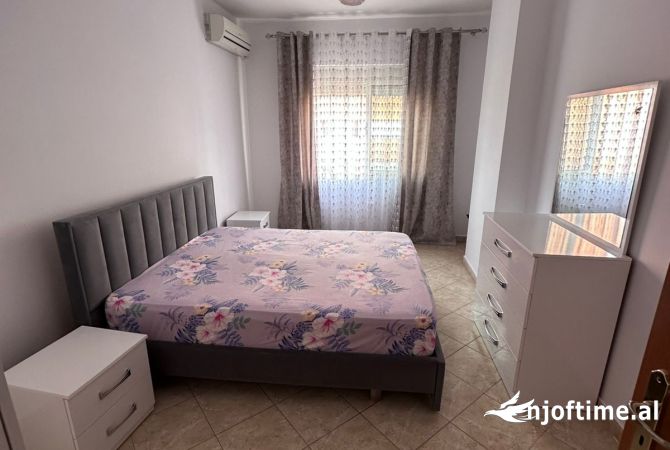 Shtepi me qera 2+1 ne Tirane - 500 Euro
