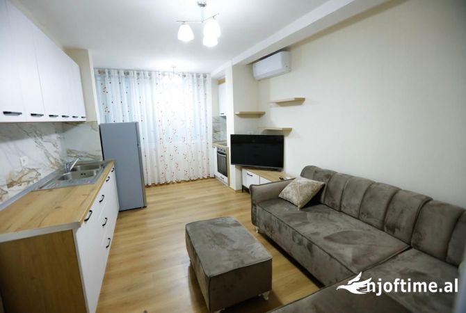 Shtepi me qera 1+1 ne Tirane - 450 Euro