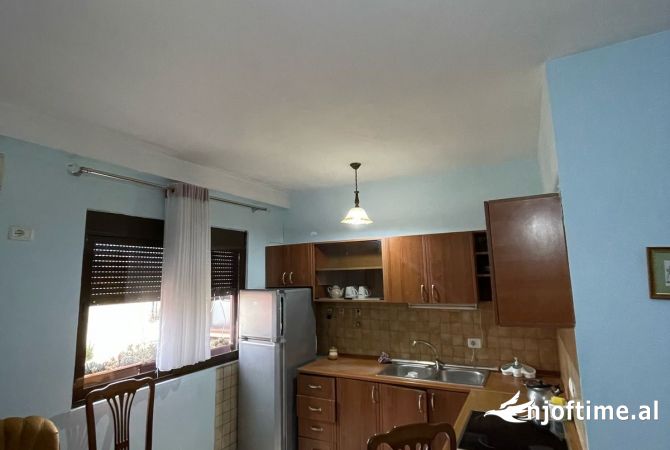 Shtepi me qera 1+1 ne Tirane - 400 Euro