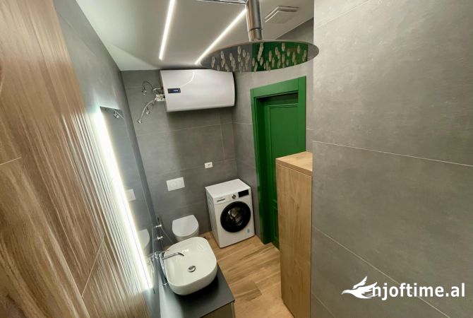 Shtepi me qera Apartament ne Tirane, Garsoniere, Mobilimi E mobiluar, Pagesa 380  Euro.