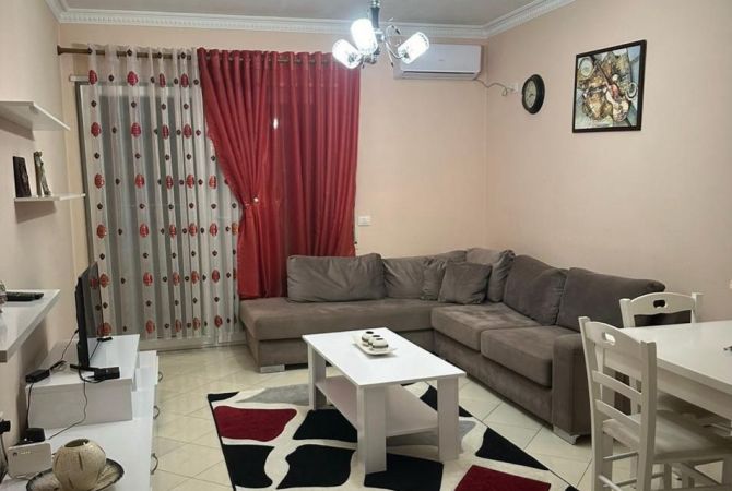 Shtepi me qera 1+1 ne Tirane - 400 Euro