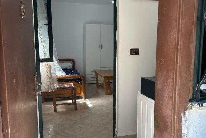 Shtepi me qera Garsoniere ne Tirane - 350 Euro