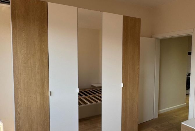 Shtepi me qera Apartament ne Tirane, 2+1, Mobilimi E mobiluar, Pagesa 650  Euro.