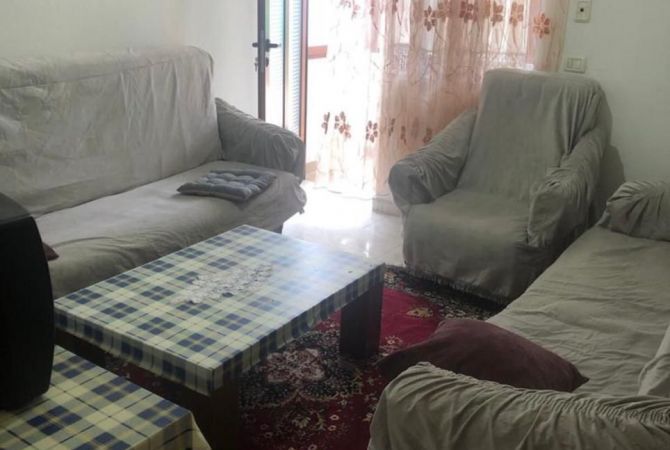 Shtepi me qera 2+1 ne Tirane - 350 Euro