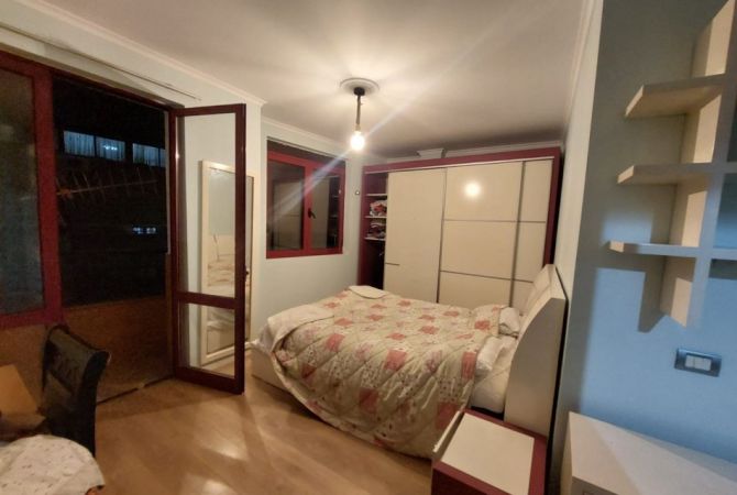 Shtepi me qera 1+1 ne Tirane - 400 Euro