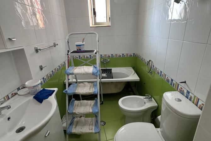 Shtepi me qera 2+1 ne Tirane - 700 Euro