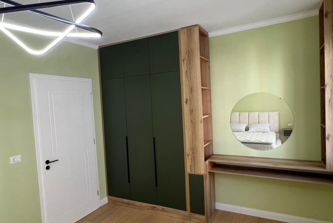 Shtepi ne shitje Apartament ne Tirane, 2+1, Mobilimi E mobiluar, Pagesa 145,000  Euro.